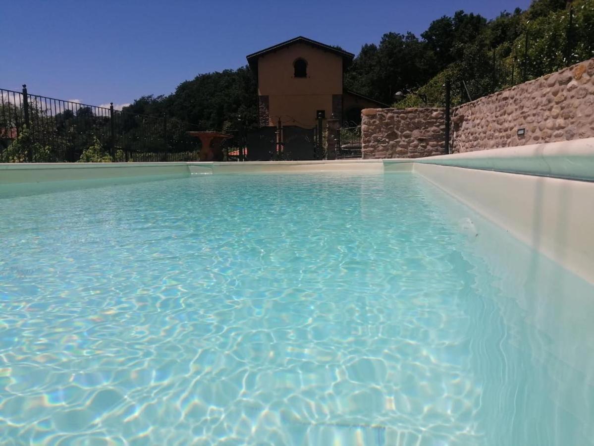 Agriturismo Il Poderetto Licciana Nardi エクステリア 写真