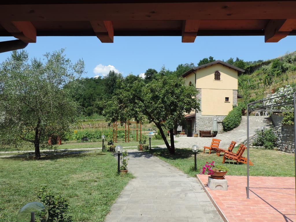Agriturismo Il Poderetto Licciana Nardi エクステリア 写真