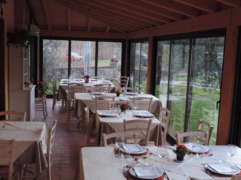 Agriturismo Il Poderetto Licciana Nardi エクステリア 写真