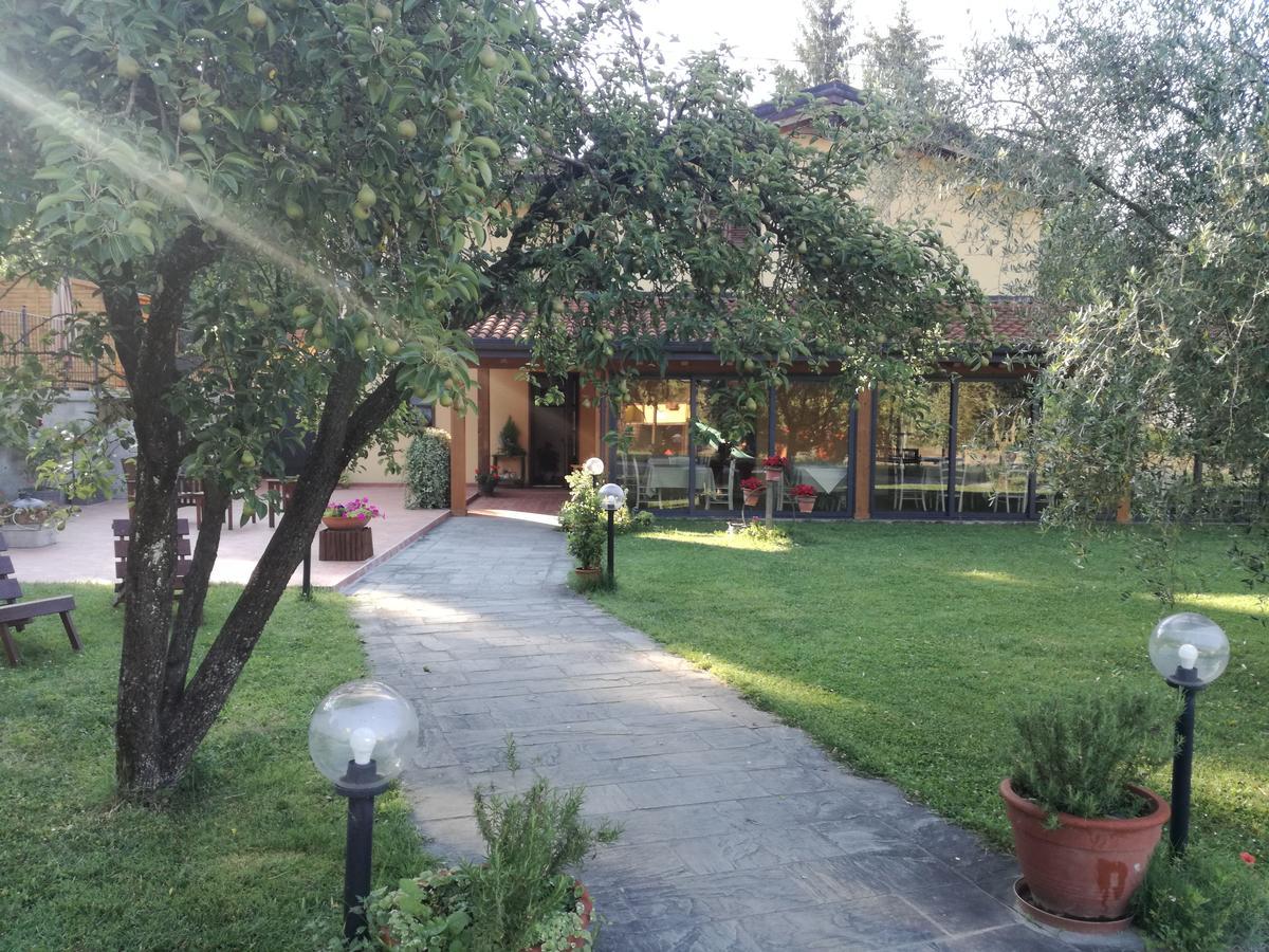 Agriturismo Il Poderetto Licciana Nardi エクステリア 写真