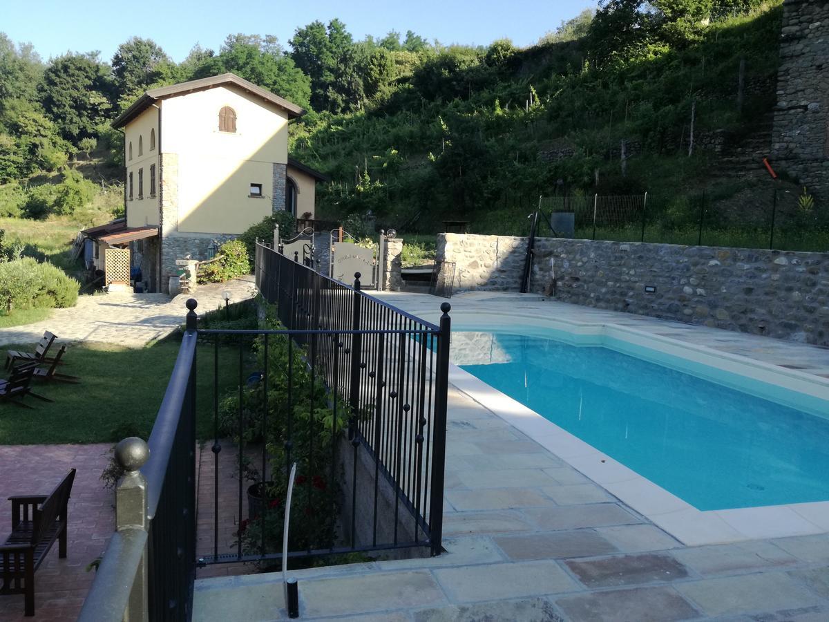 Agriturismo Il Poderetto Licciana Nardi エクステリア 写真